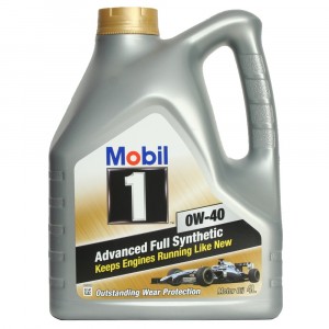 Моторное масло Mobil 1 0W-40 (4 л)